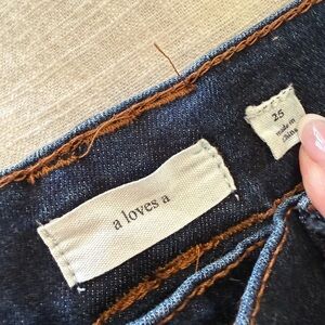 A Loves A Women's Dark Blue Jeans